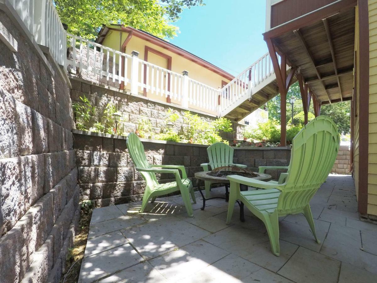 The Fox And Owl Inn Port Jefferson Exterior photo